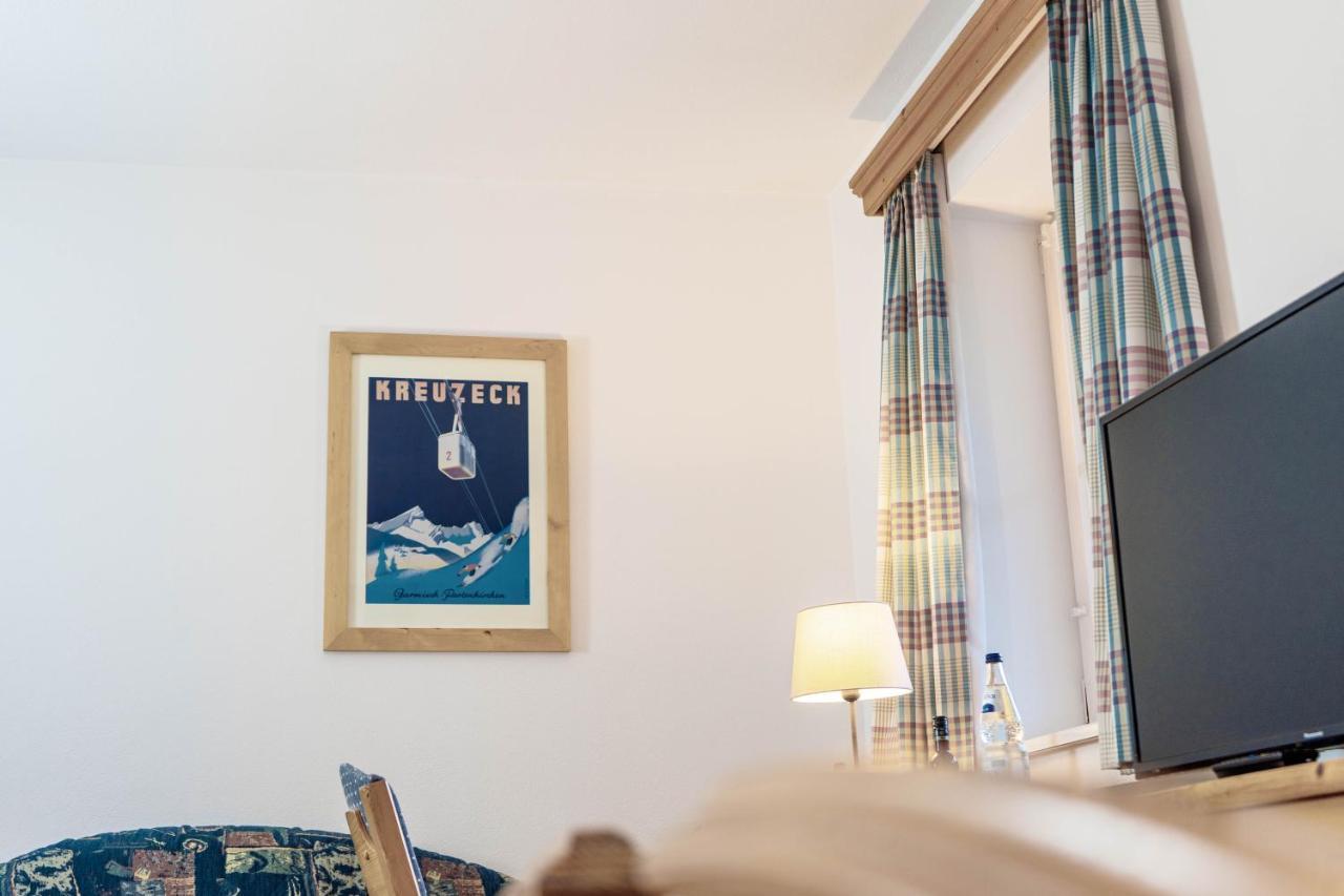 Gaestehaus Quirin Garmisch-Partenkirchen Buitenkant foto