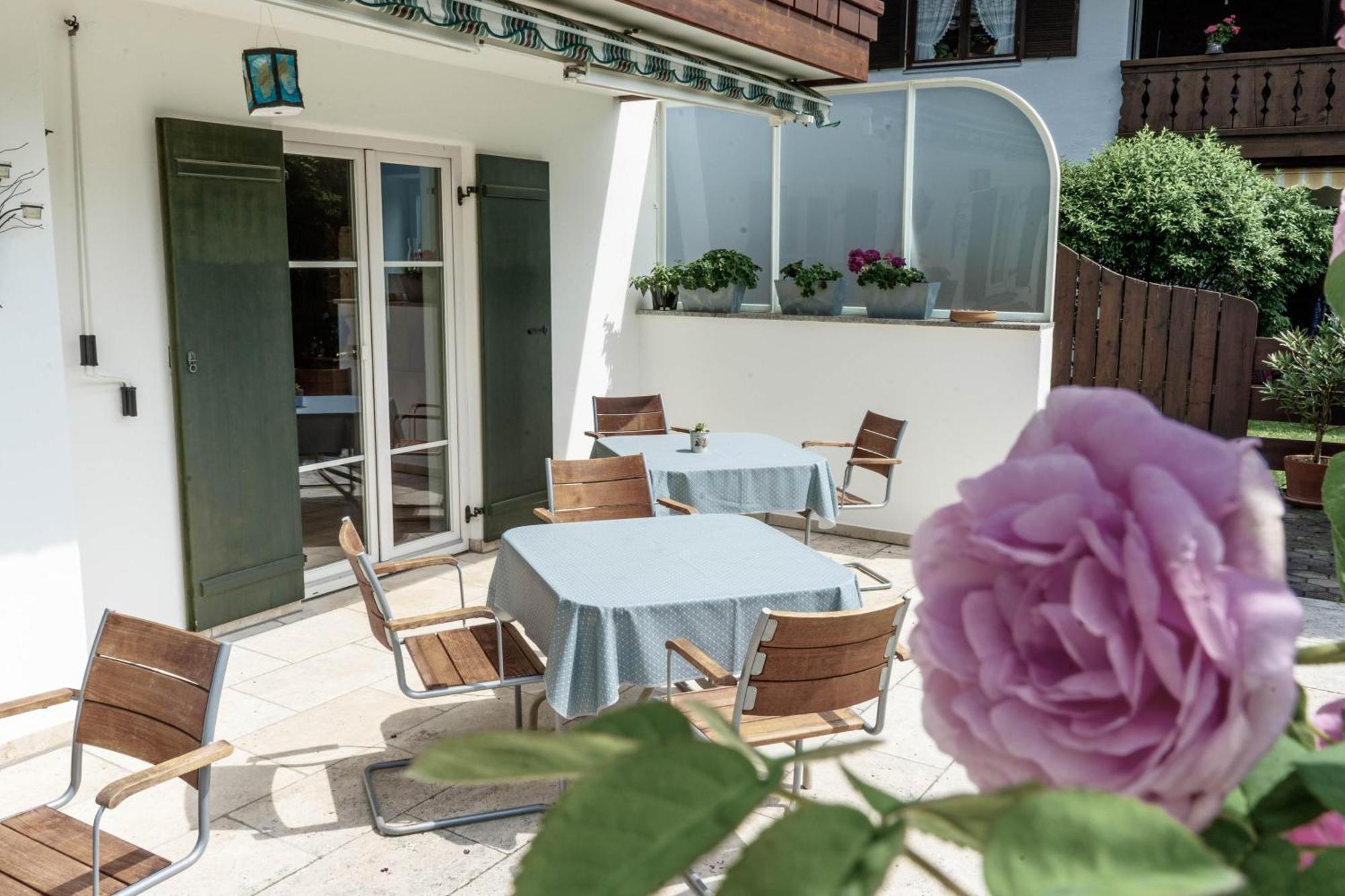 Gaestehaus Quirin Garmisch-Partenkirchen Buitenkant foto